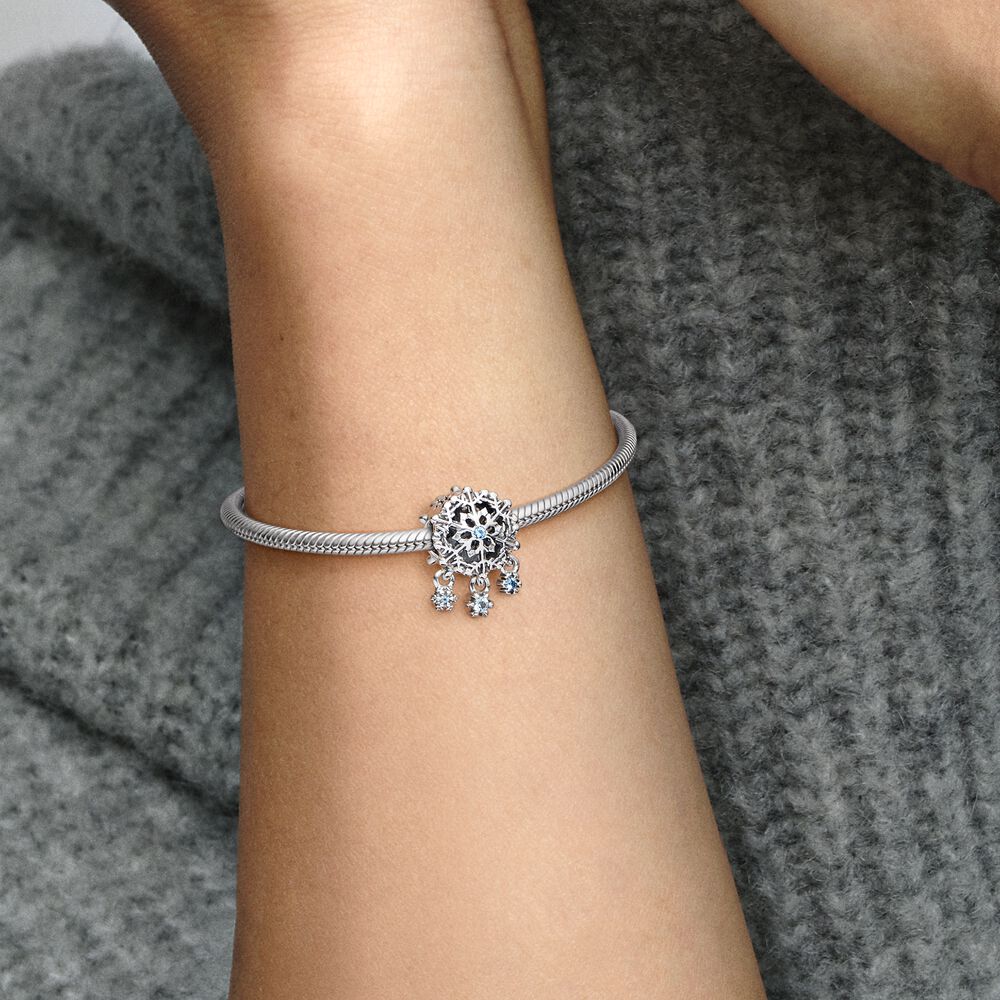 Charm Gota de Floco de Neve Gelado