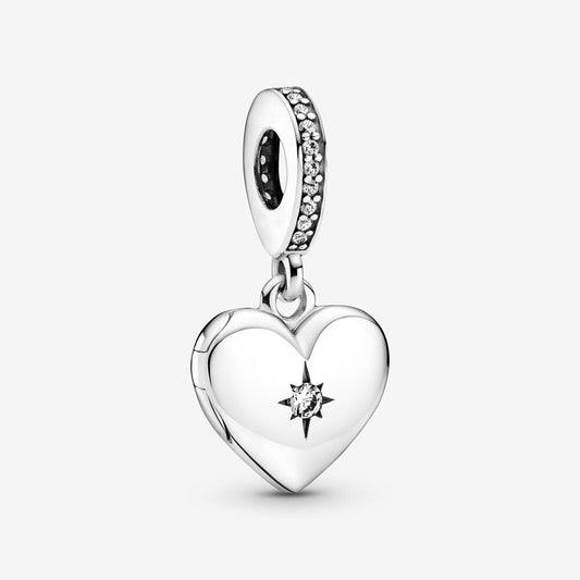 Charm Medalhão de Coração Aberto